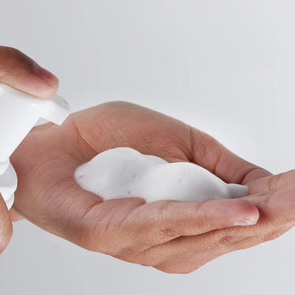 Medik8 Calmwise Soothing Cleanser